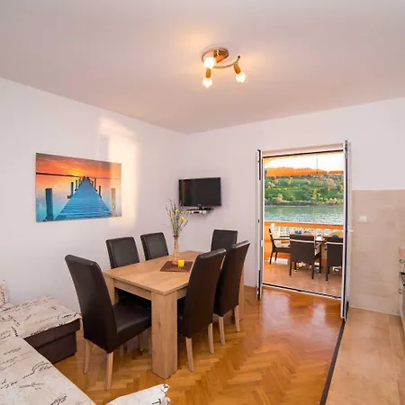 Apartment Anka *